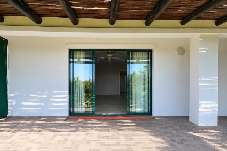 To Let 3 Bedroom Property for Rent in St Francis Bay Village Eastern Cape